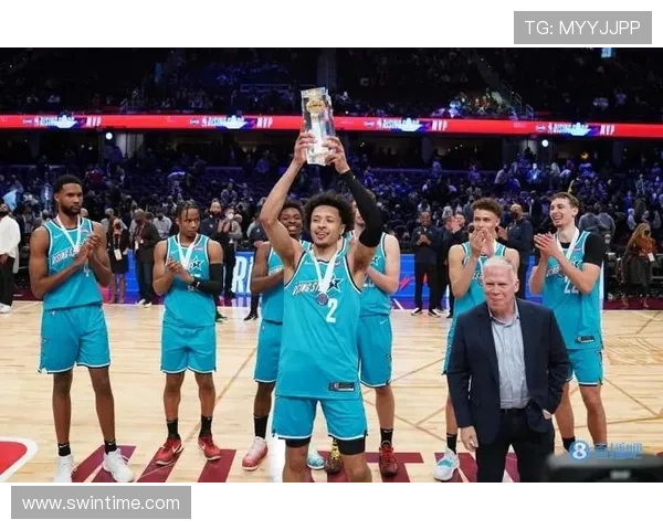 小卡：不喜欢互联网但依然热爱比赛并享受其中的乐趣